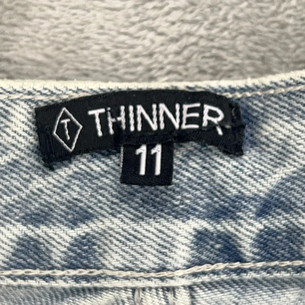 Thinner Light‎ Wash Acid Denim High Waisted Pleated Mom Jeans with Belt Size 11
